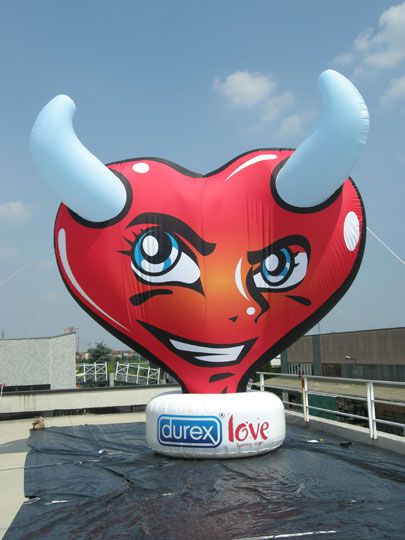 gonfiabile_durex_love