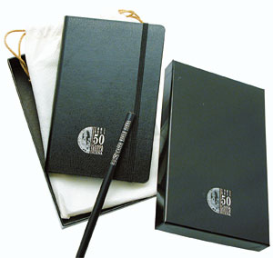 SET REGALO MATITA E BLOCCO CON ELASTICO